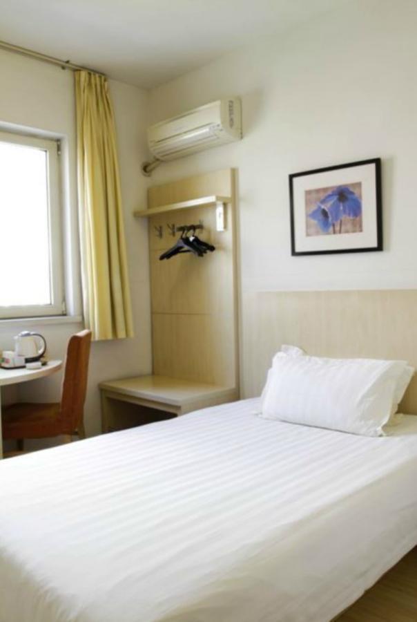 Jinjiang Inn Shenyang North Railway Station Huigong Square Exterior photo